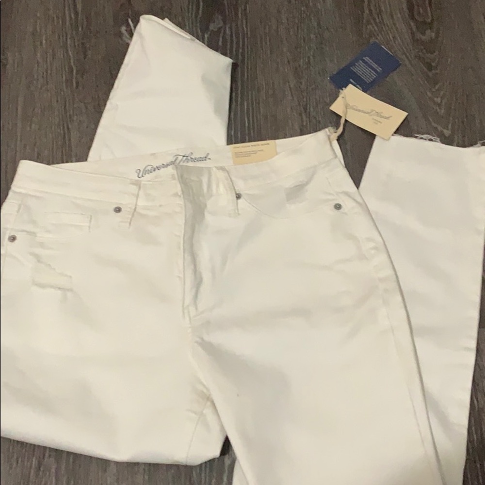 universal thread women’s white jeans
